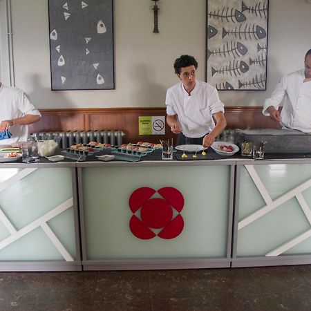 Hotel Mendez Nunez ลูโก ภายนอก รูปภาพ