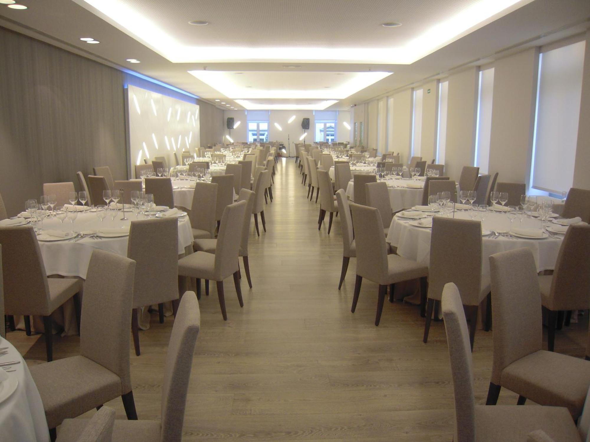 Hotel Mendez Nunez ลูโก ภายนอก รูปภาพ