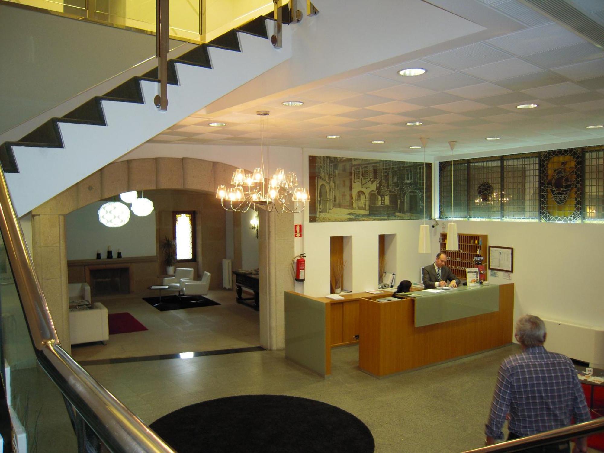Hotel Mendez Nunez ลูโก ภายนอก รูปภาพ