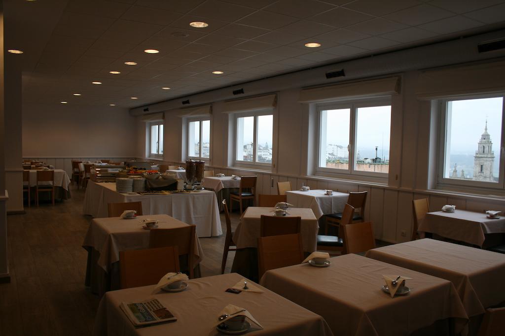 Hotel Mendez Nunez ลูโก ภายนอก รูปภาพ